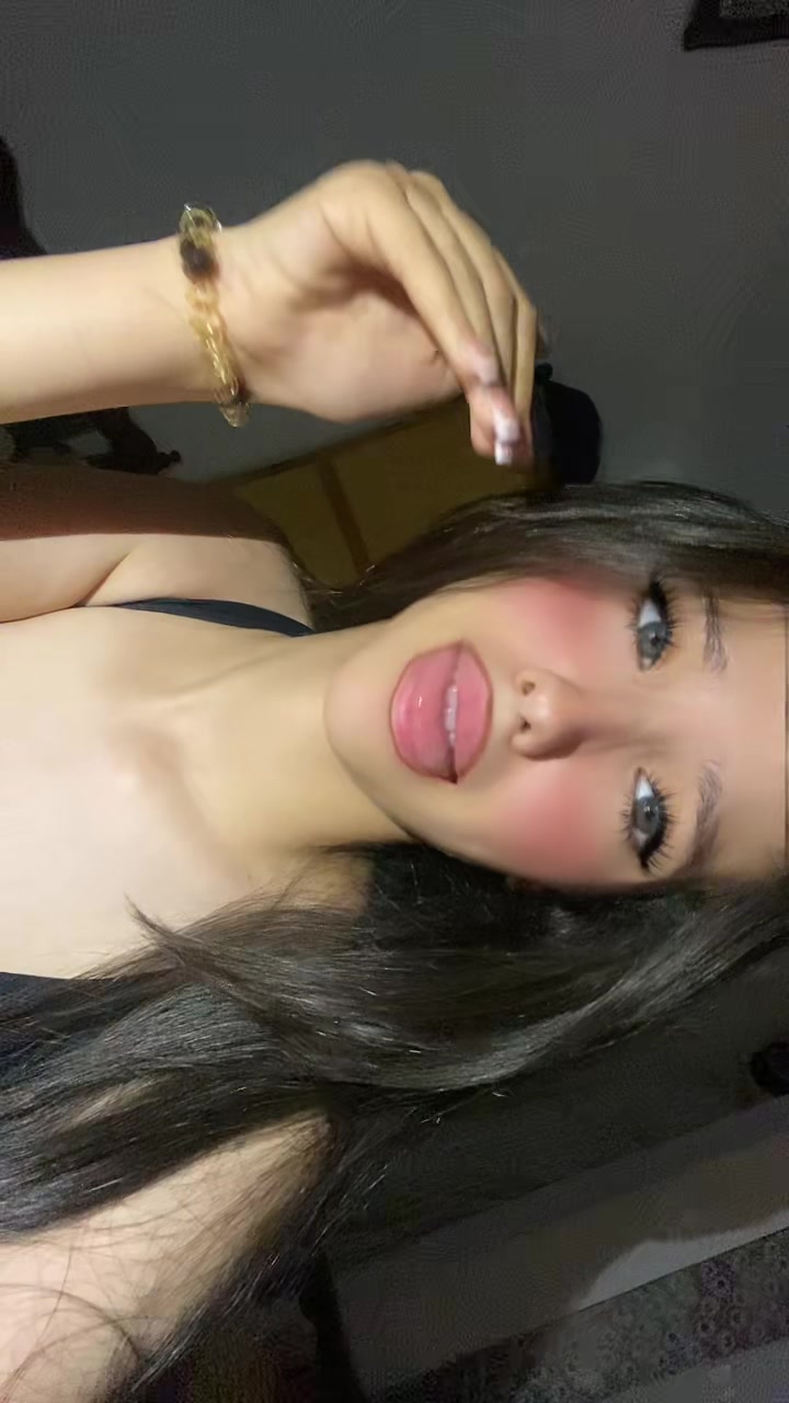 @🪬