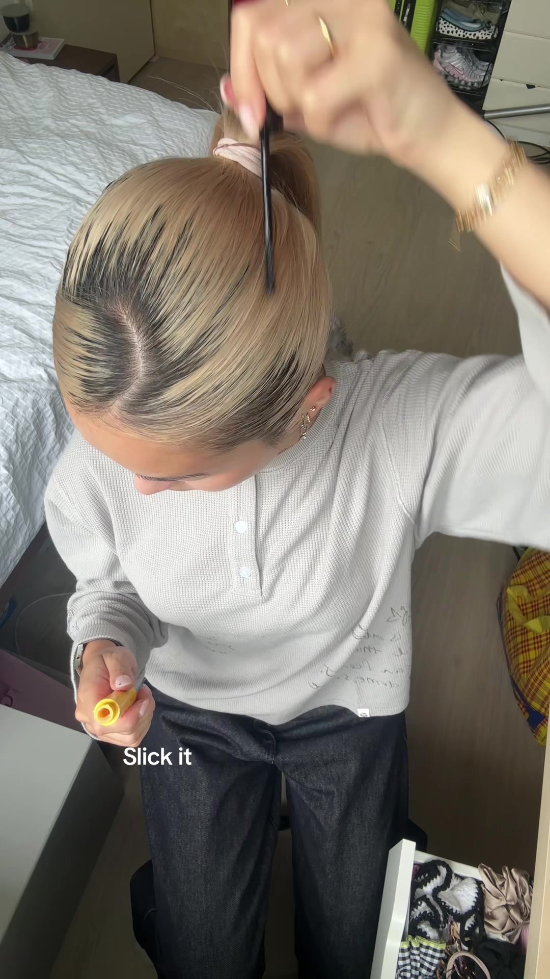 @trishiepishie