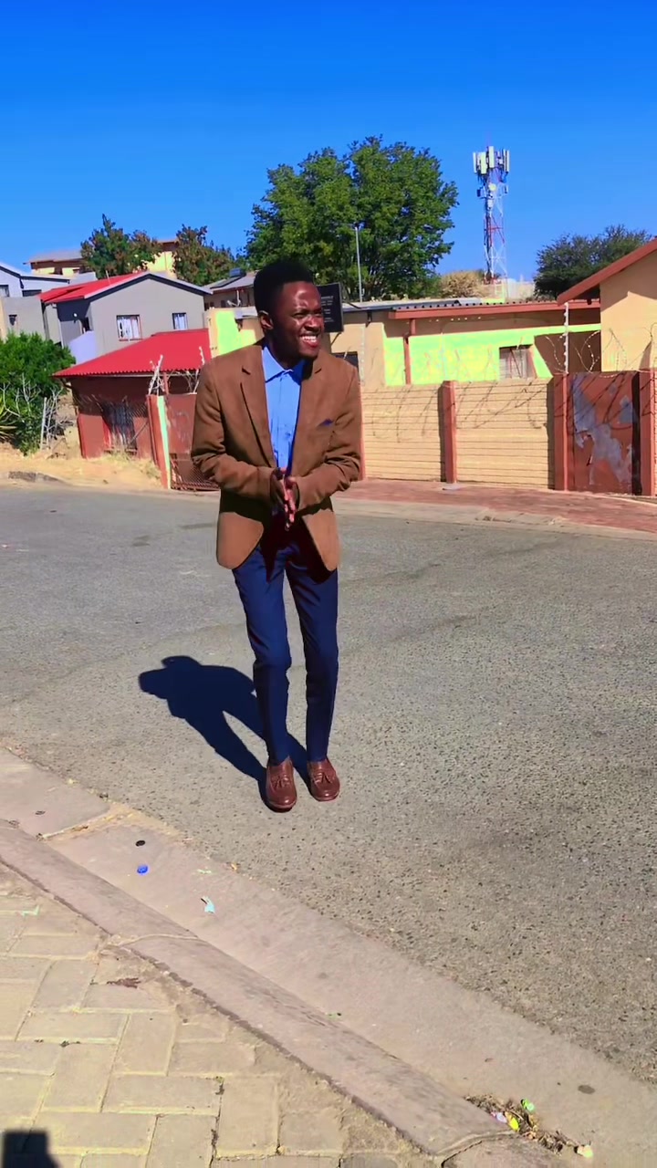 @The Guy🇳🇦