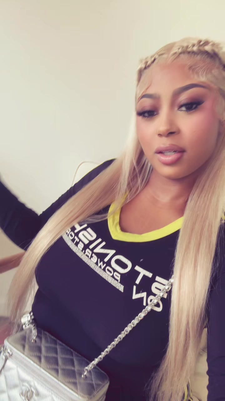 @Aniyah Nicolle