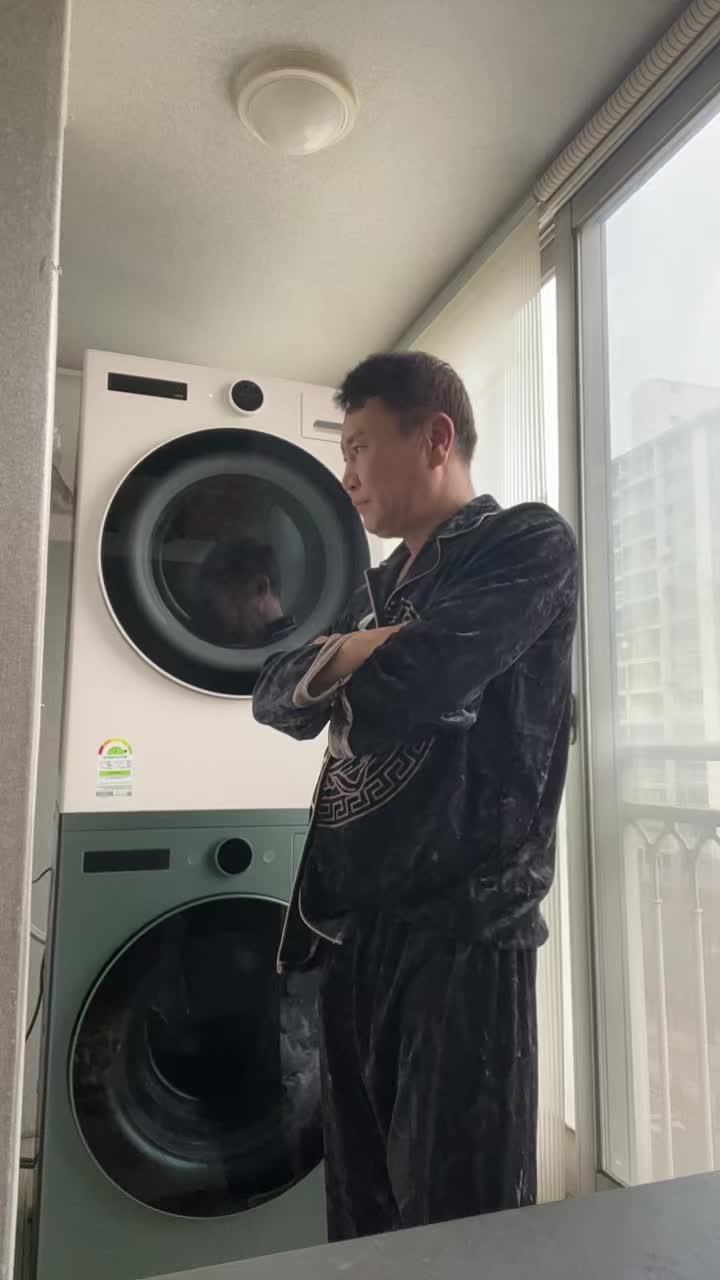 @김 용356