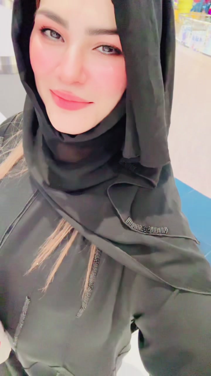 @ZarPari official