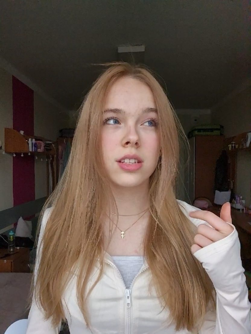 @🧸