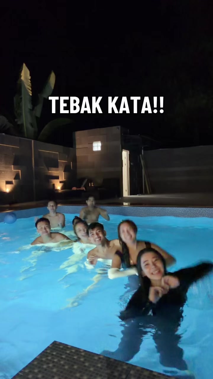 @Cahyaniryn