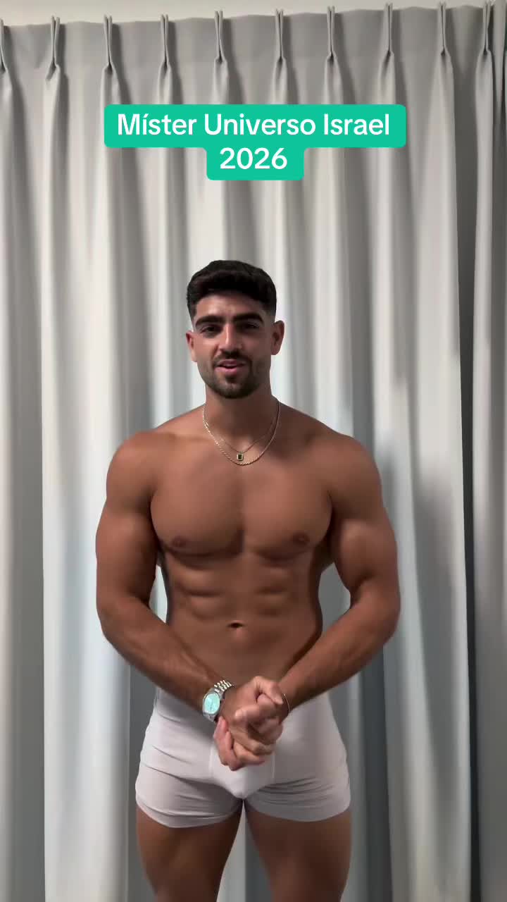 @LatinaUniversal