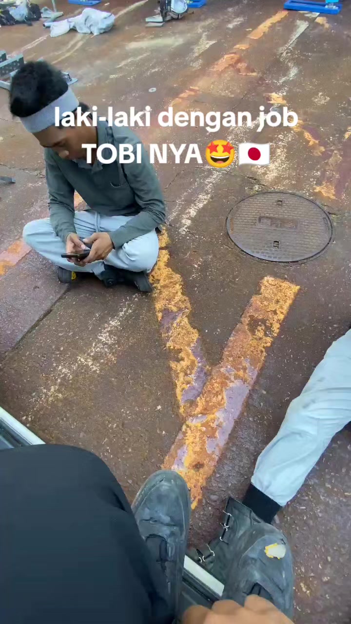 @nandhaa_tobi