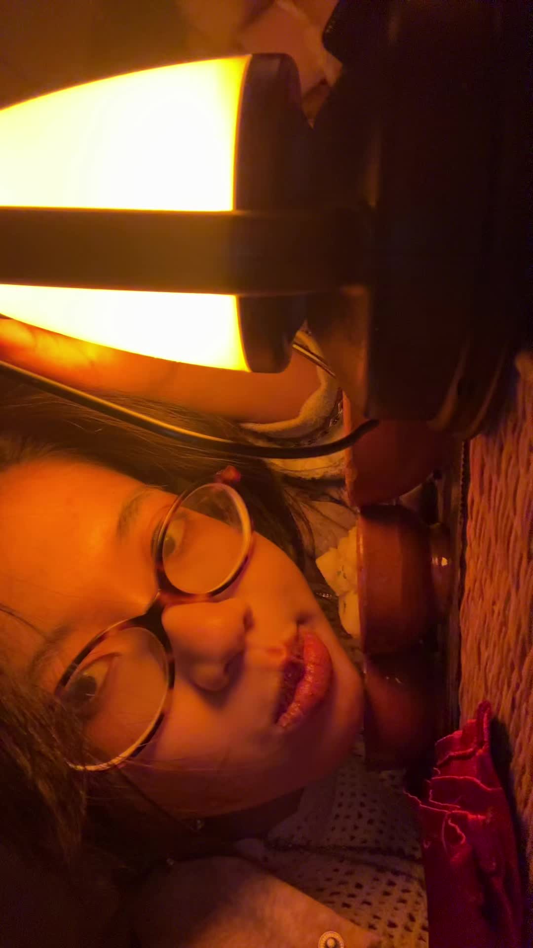 @zoesponderer