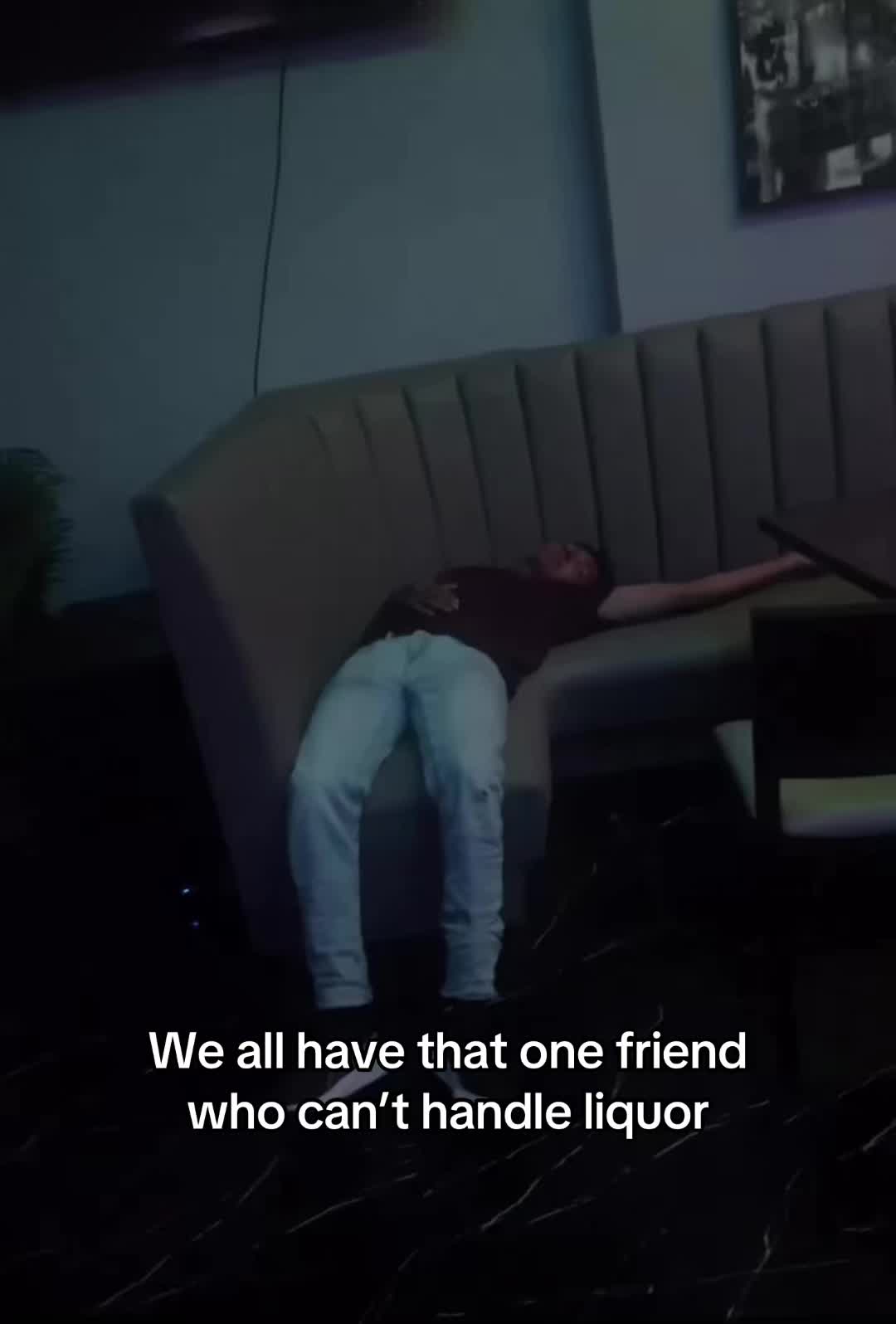 @AJX