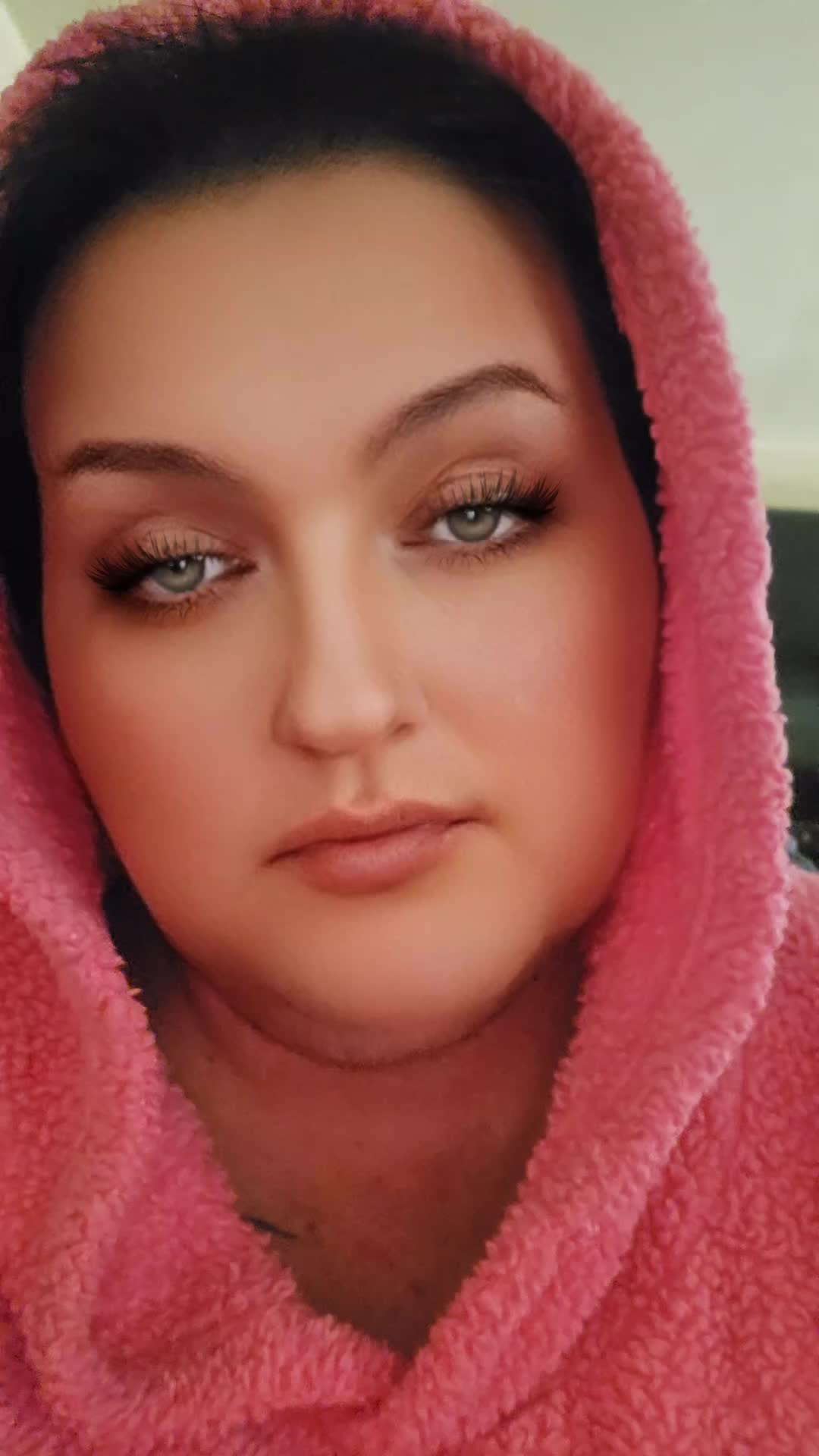 @QueenB
