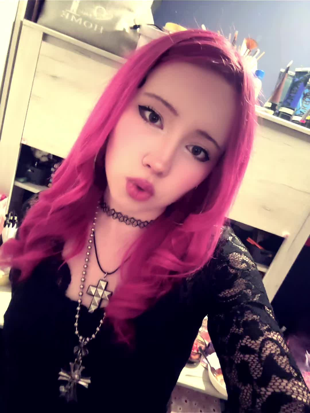 @★ Julia ★