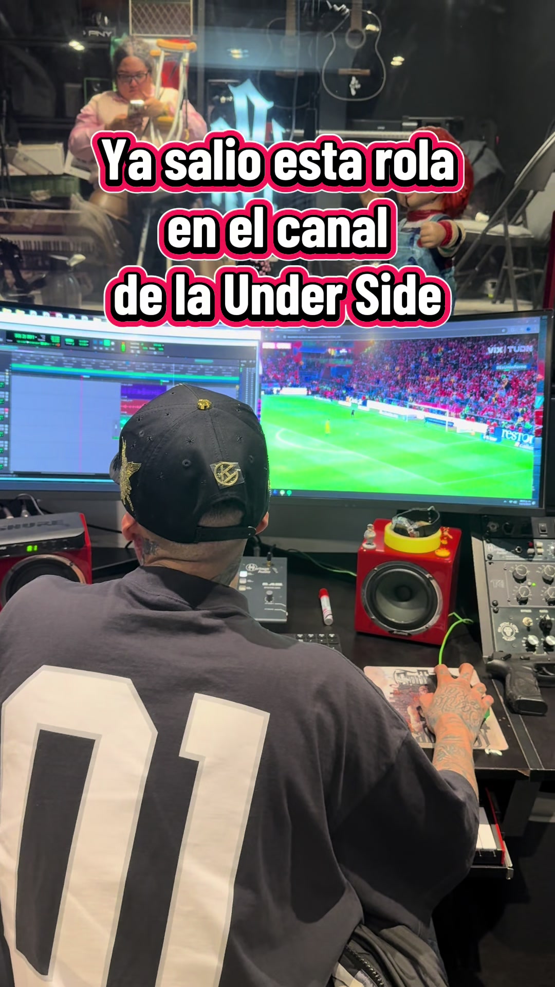 @Under Side 821