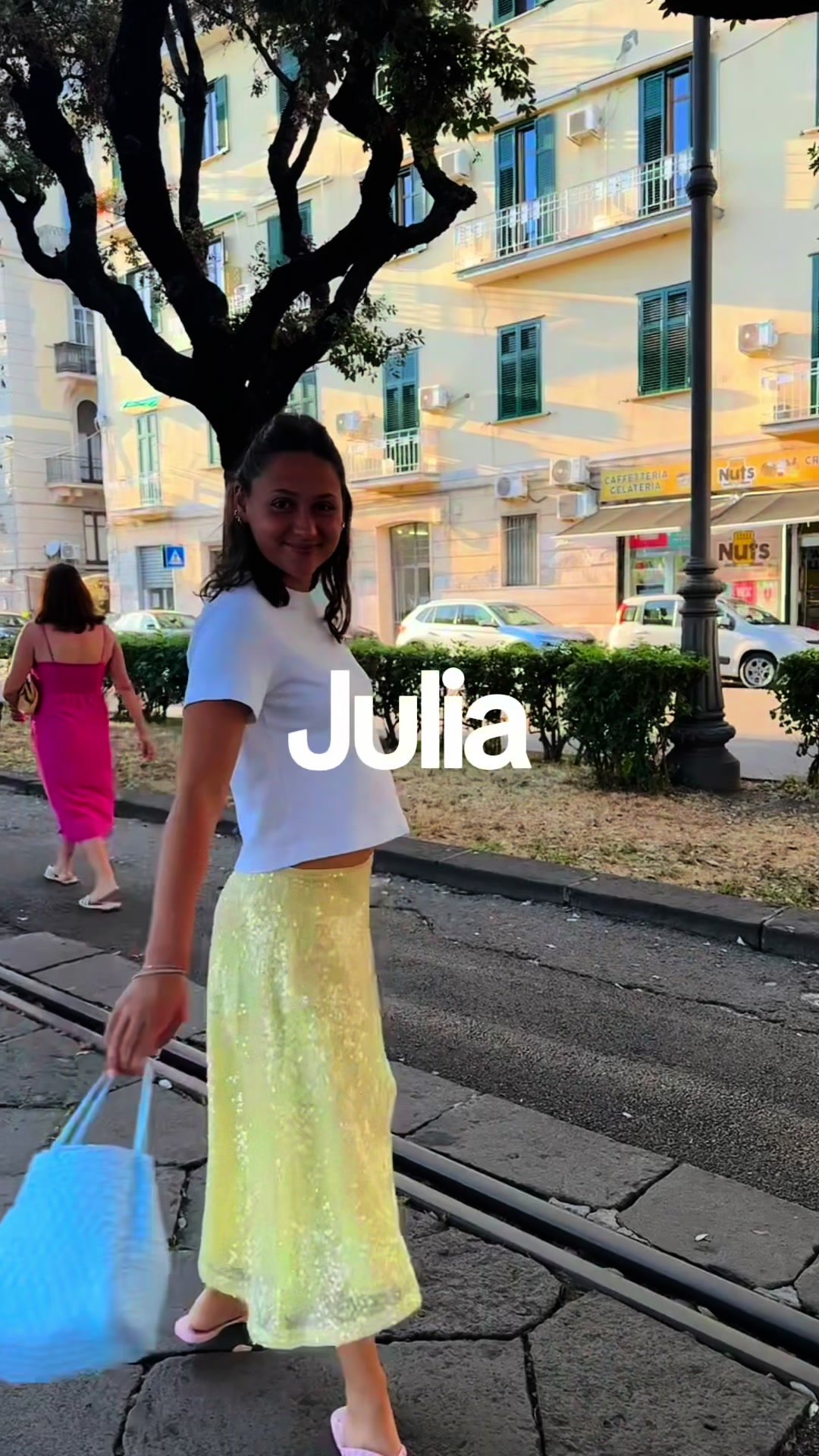 @Julia Mariano