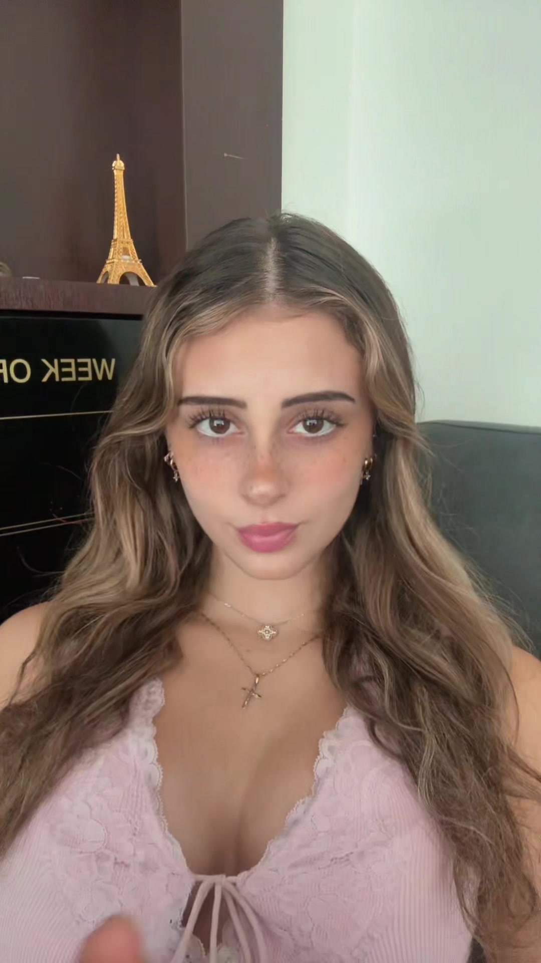 @norissa valdez