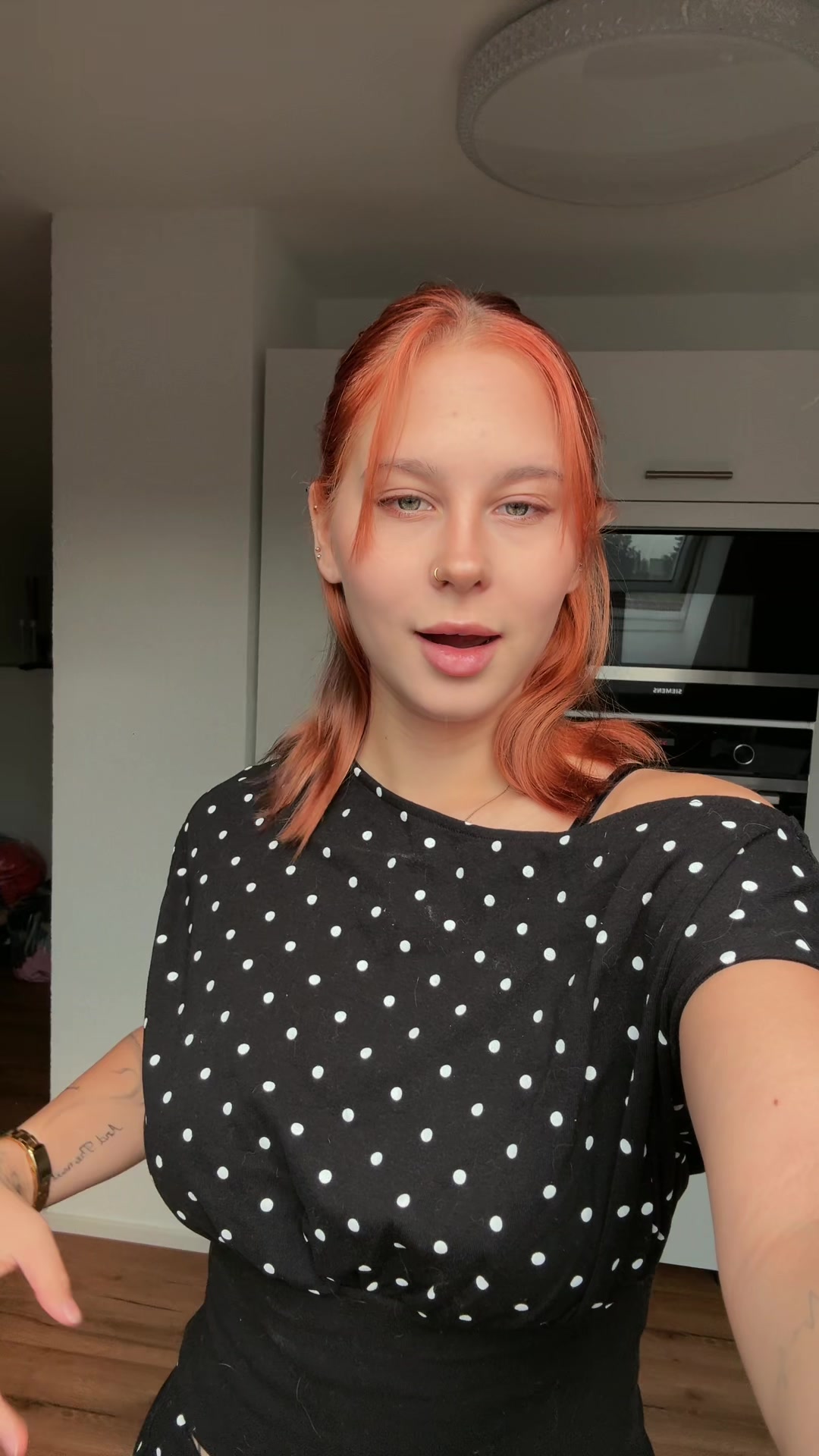 @Emi
