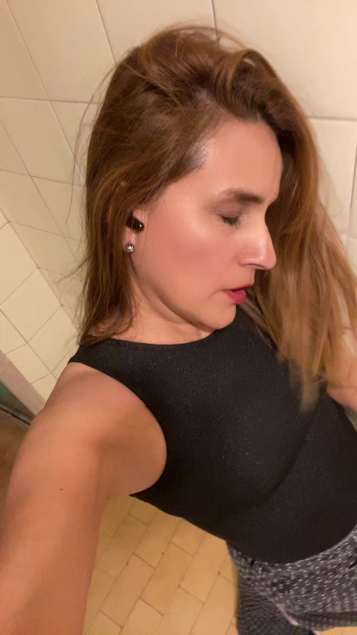 @taniasol