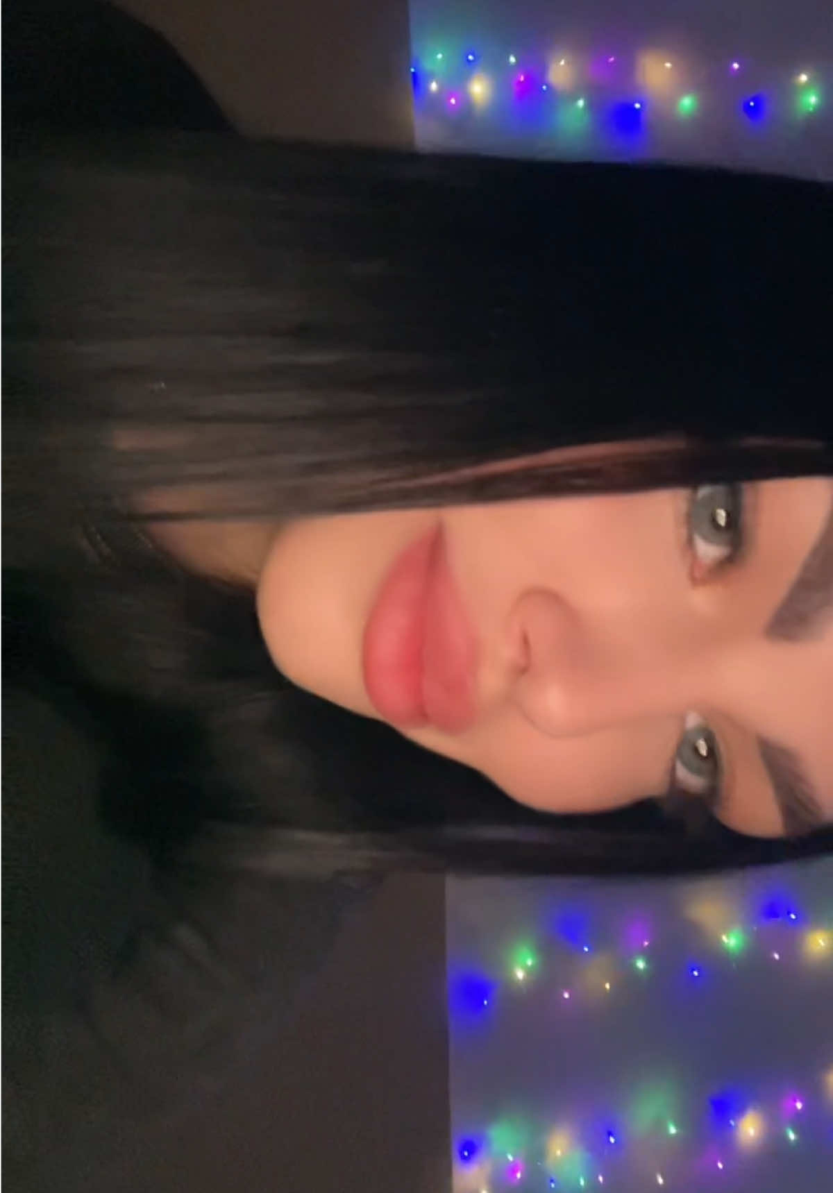 @adelyinna