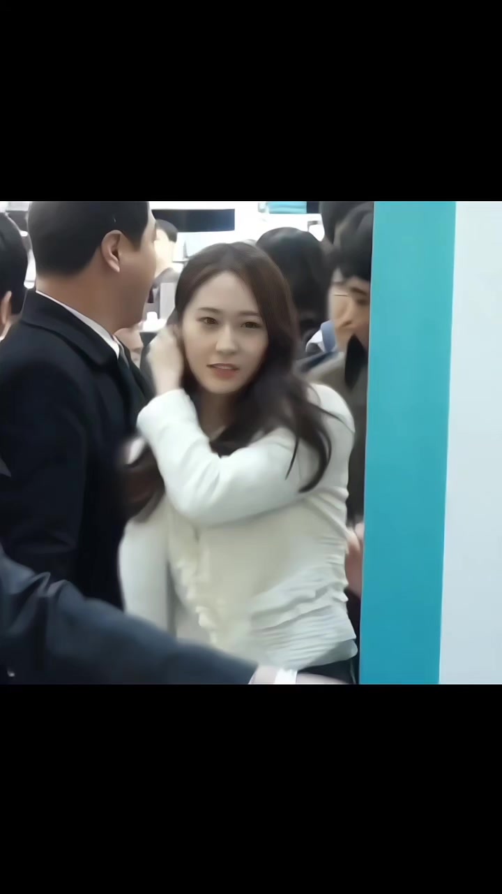 @Catchmyeye