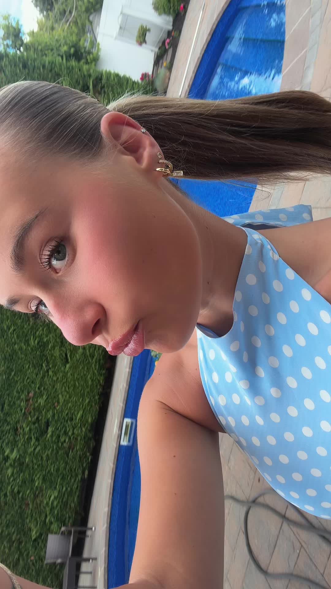 @mi