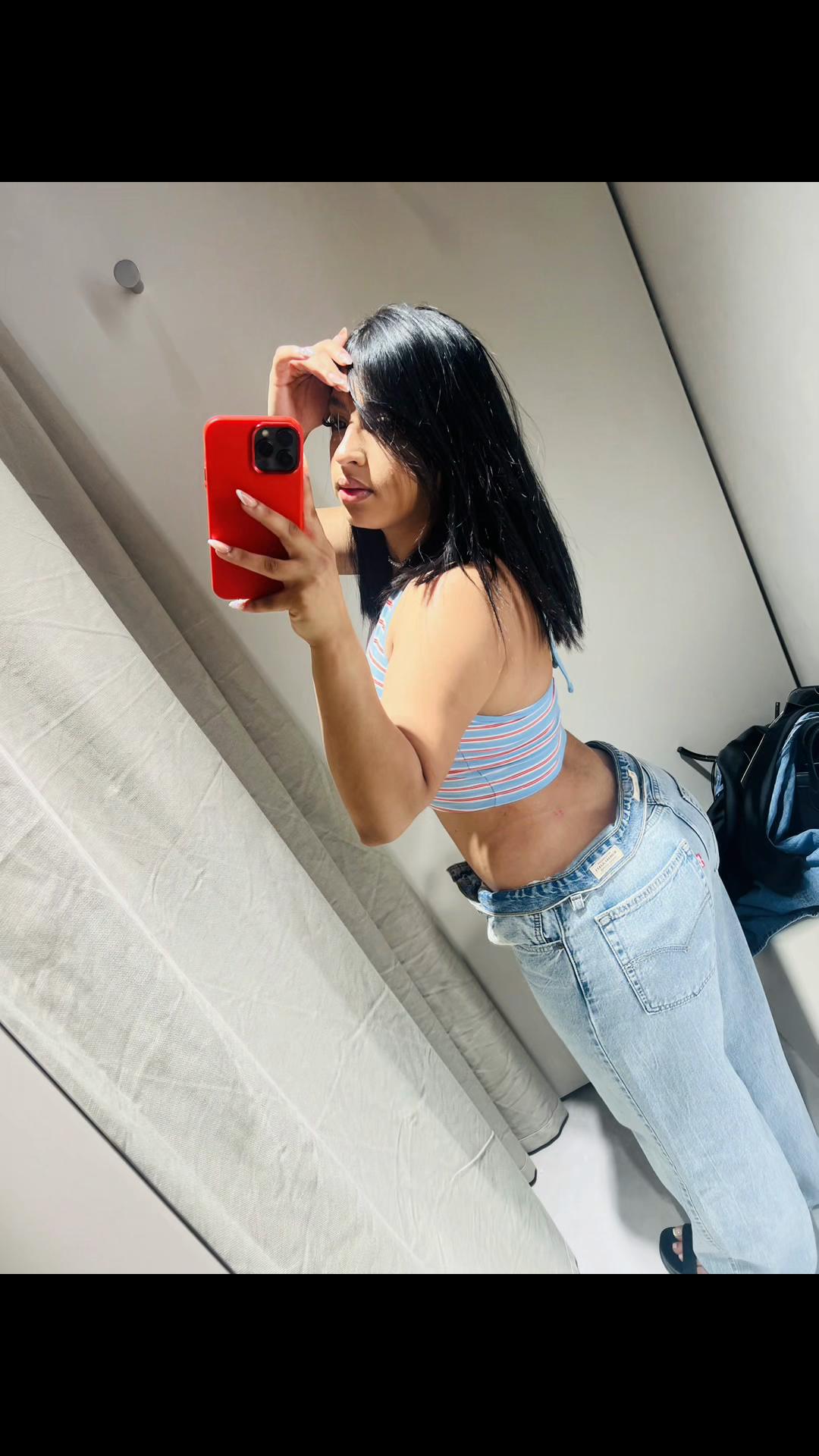 @Ari Castillo