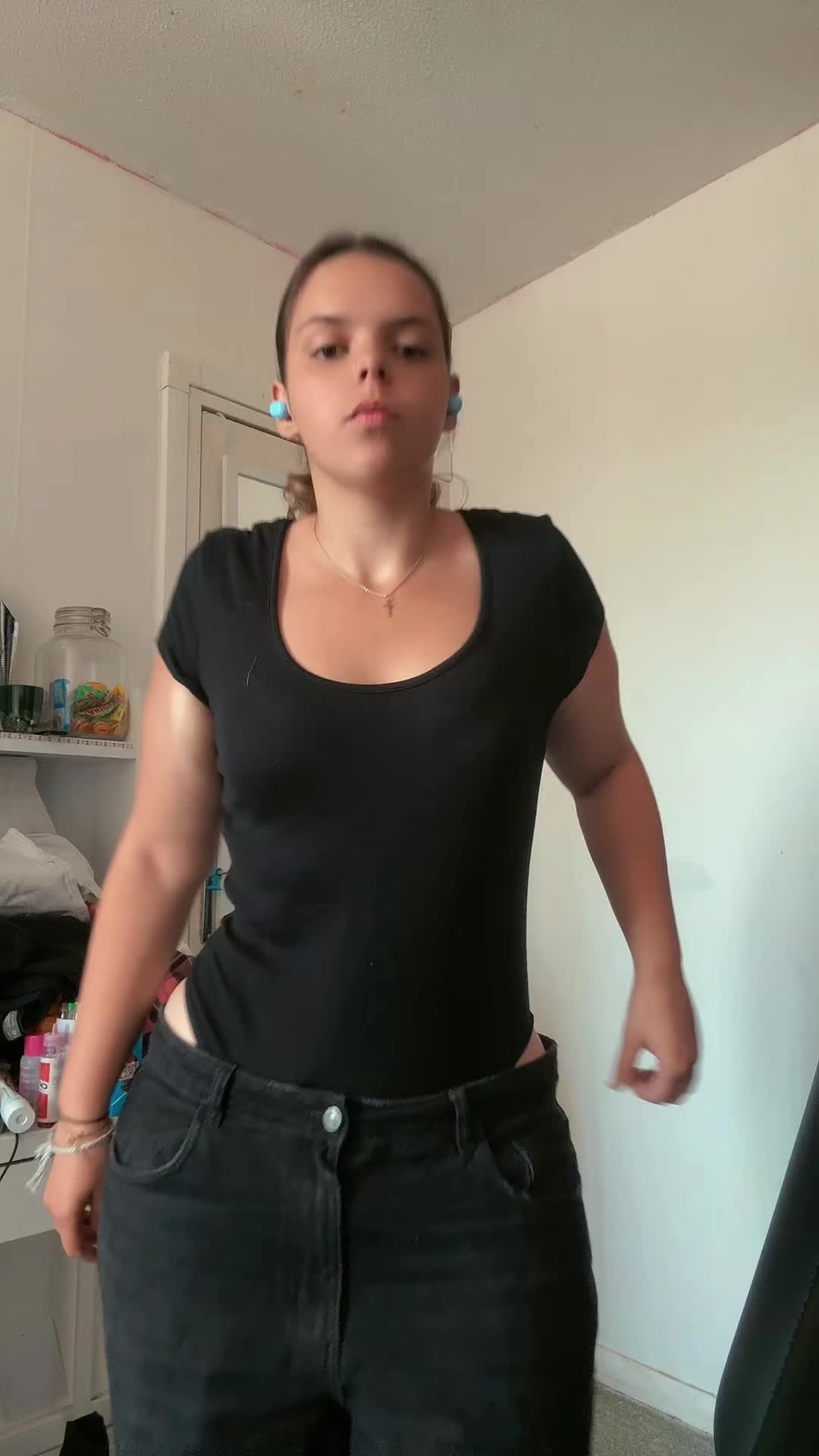 @Moi