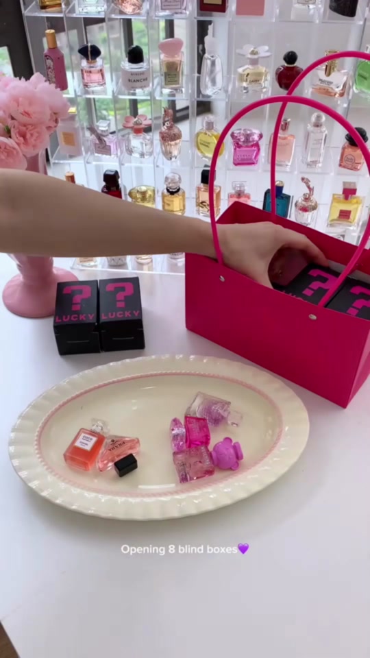 @LEISHASHOP
