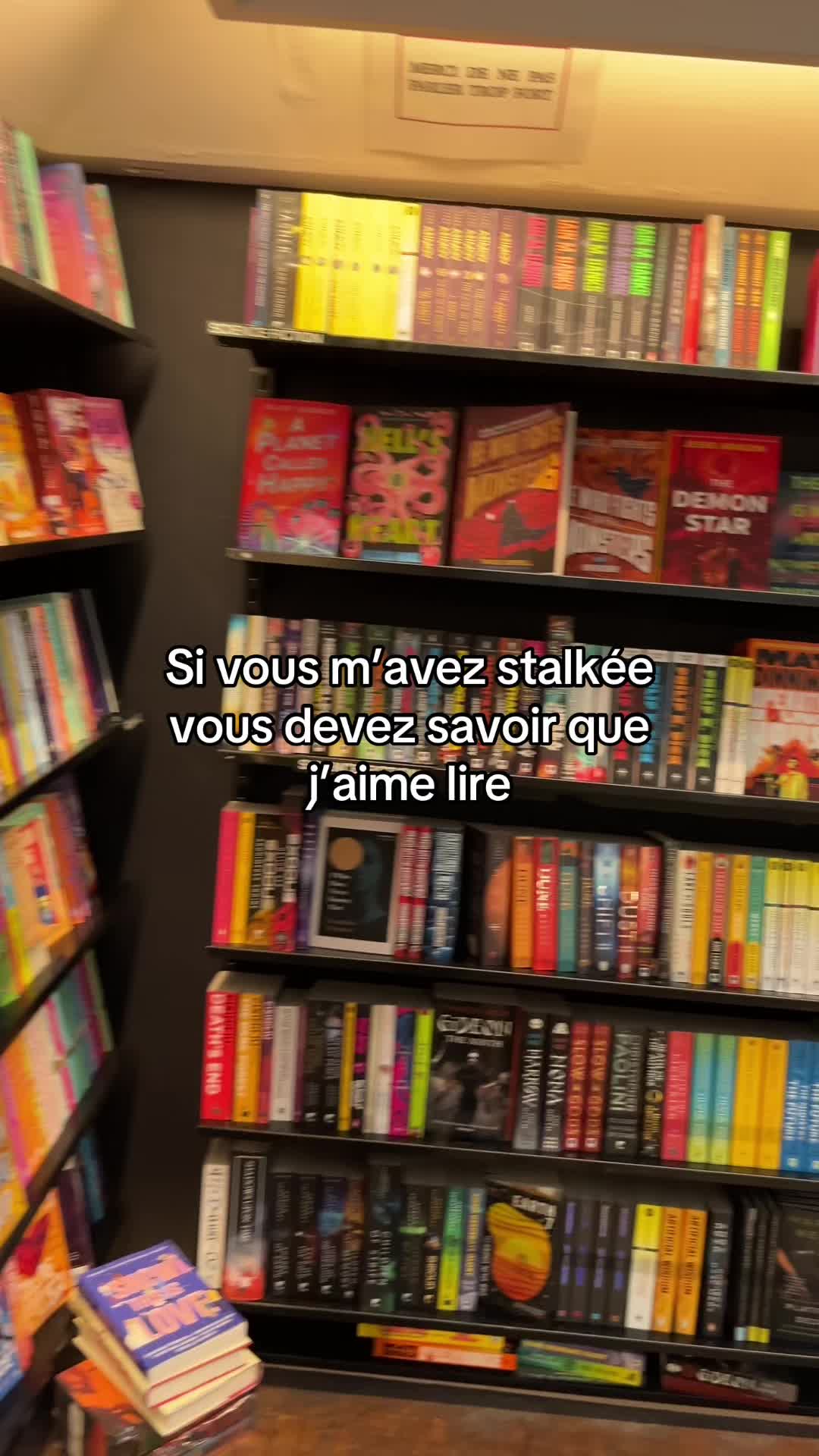 @shaïna | booktok 🌷📚