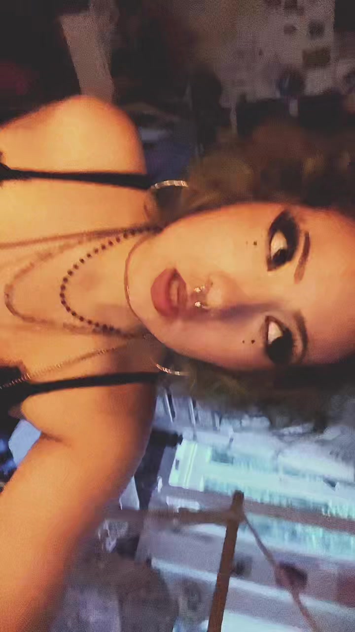 @itz_r0si