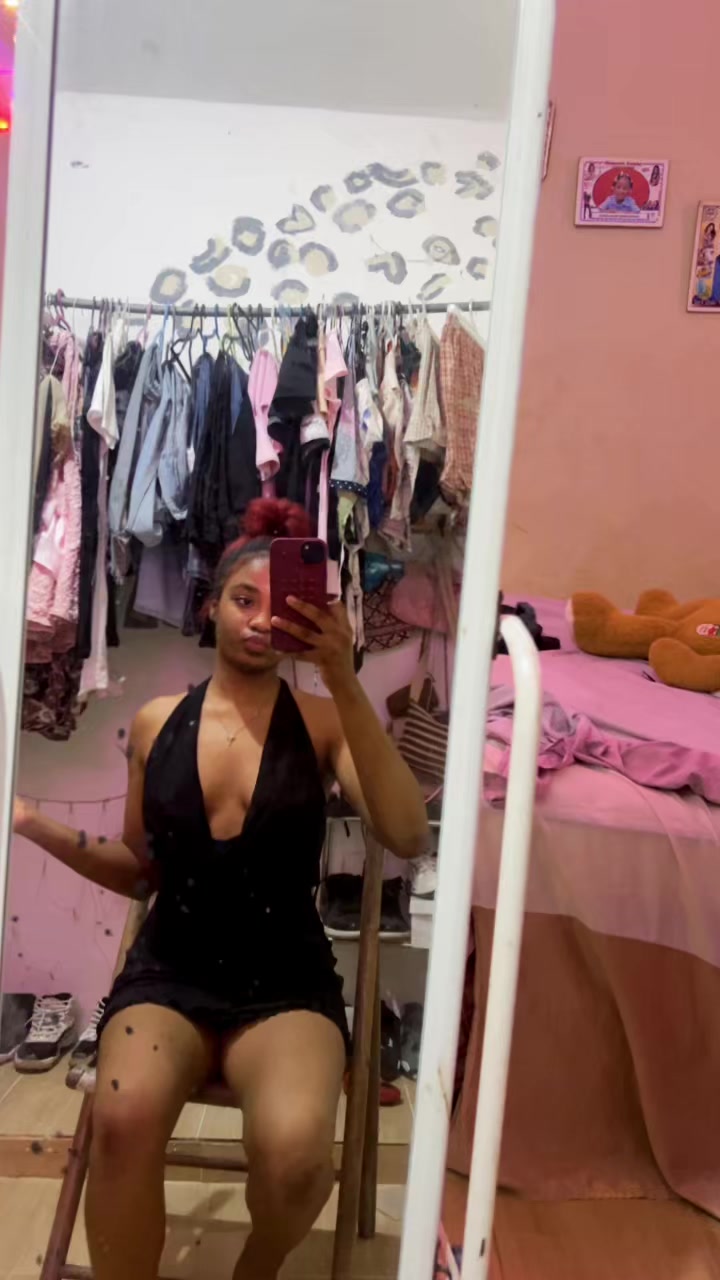 @𝓜𝓮𝓵𝓵🧚🏽&zwj;♀️
