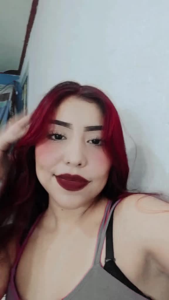 @Alesita💜🌸