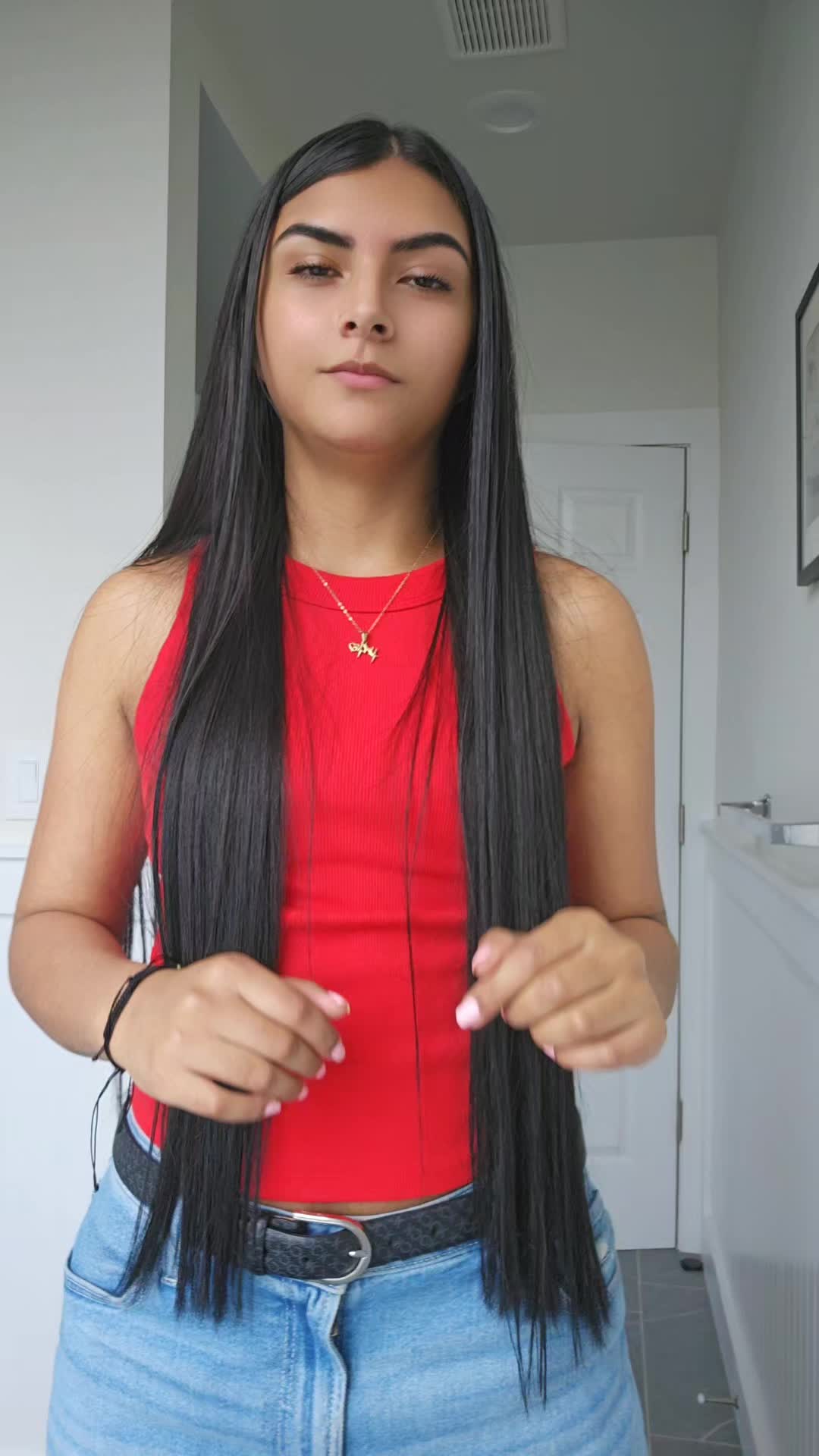 @oficial.yuliana