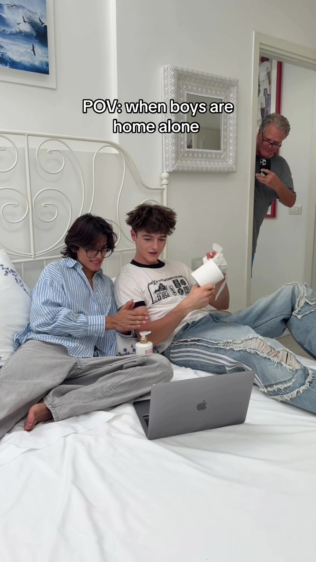 @boysonvacation