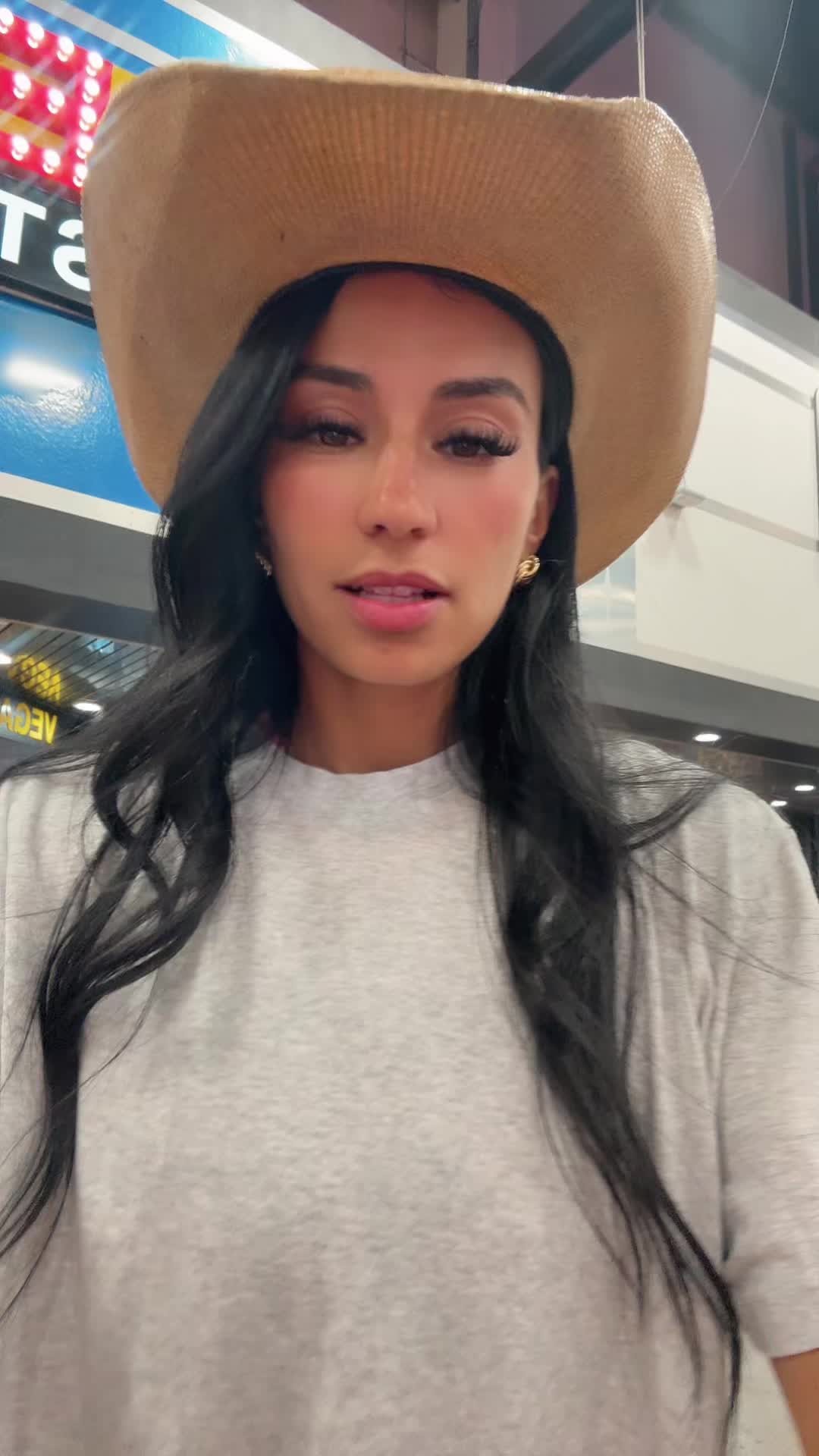 @LUB
