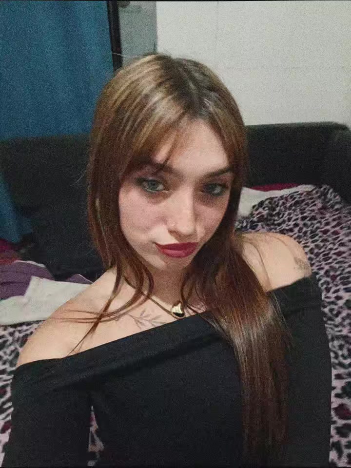 @Trinii Moreno