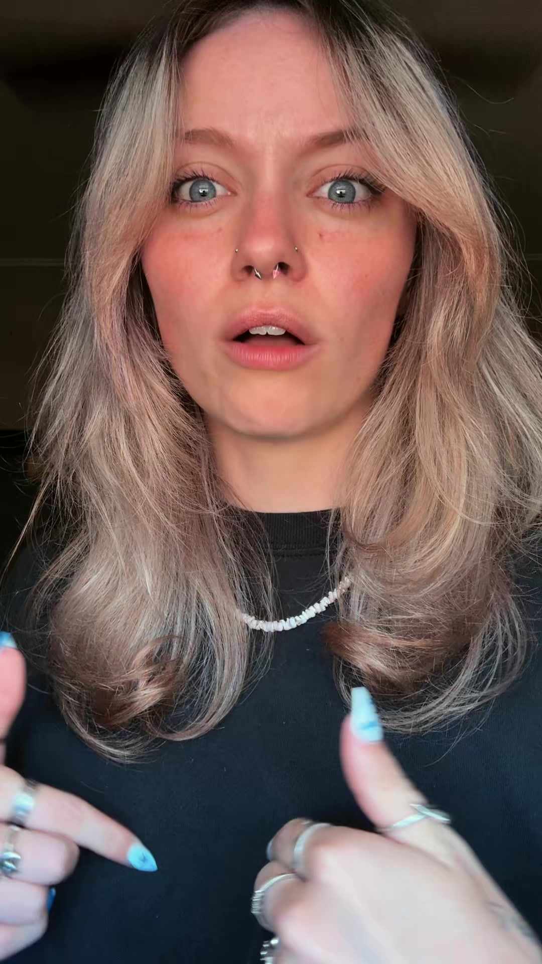 @Julia Fox