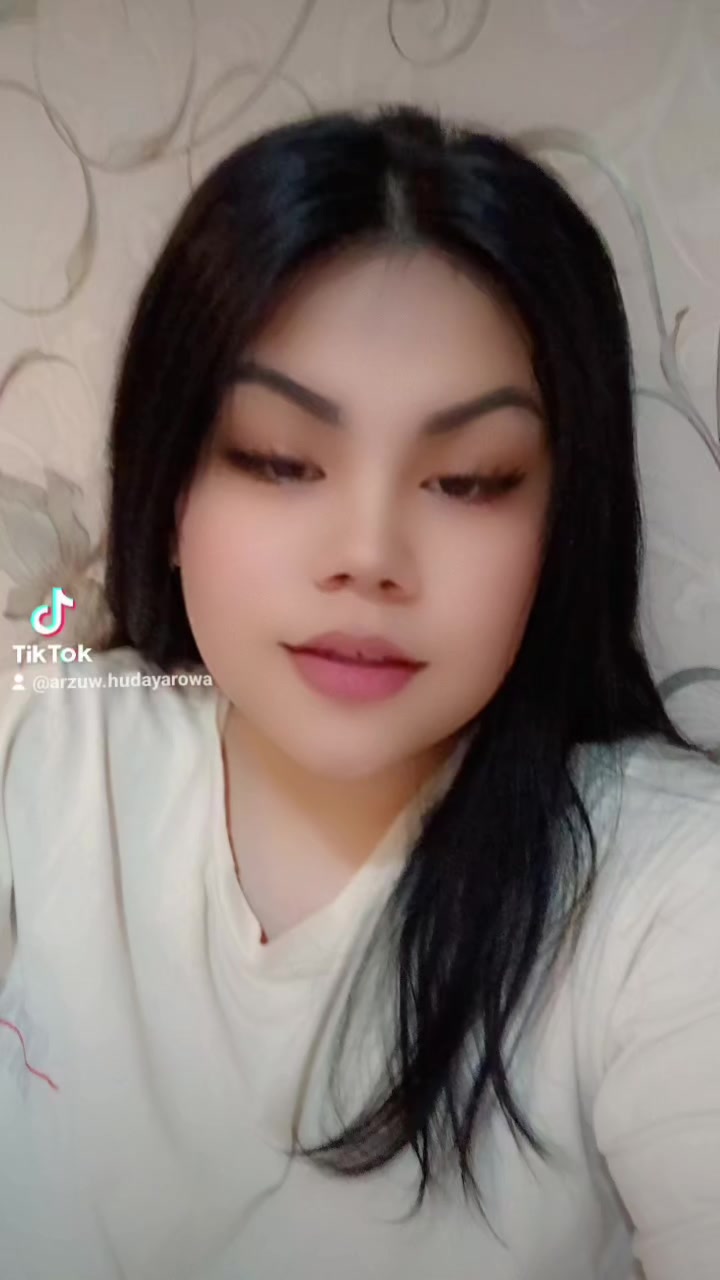 @🐼