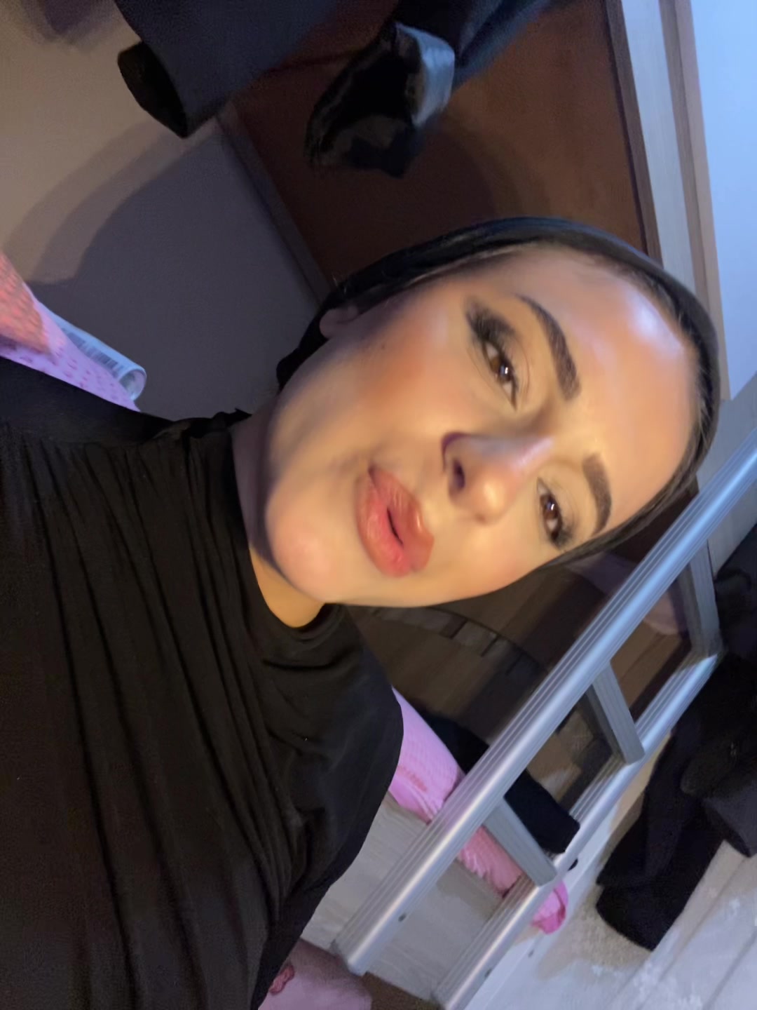 @y.ymmrr