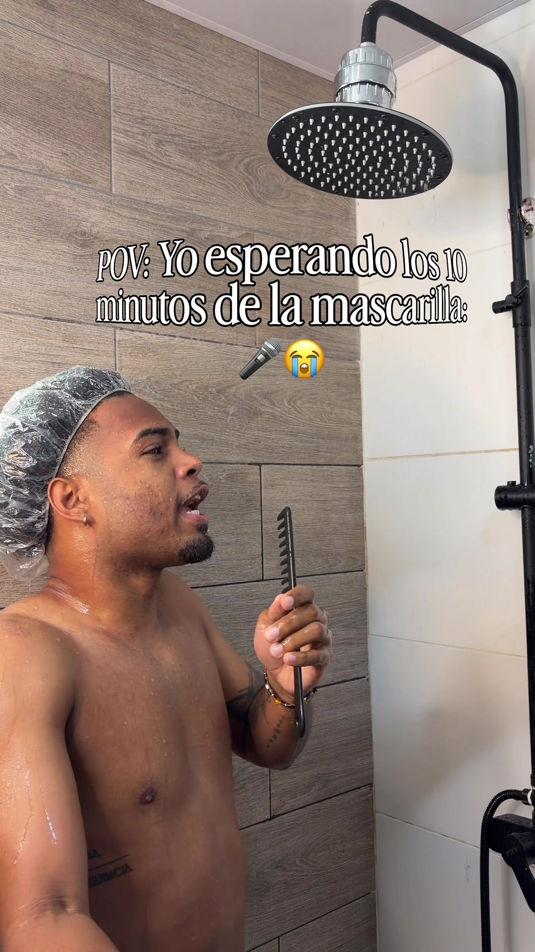 @Isaury.__