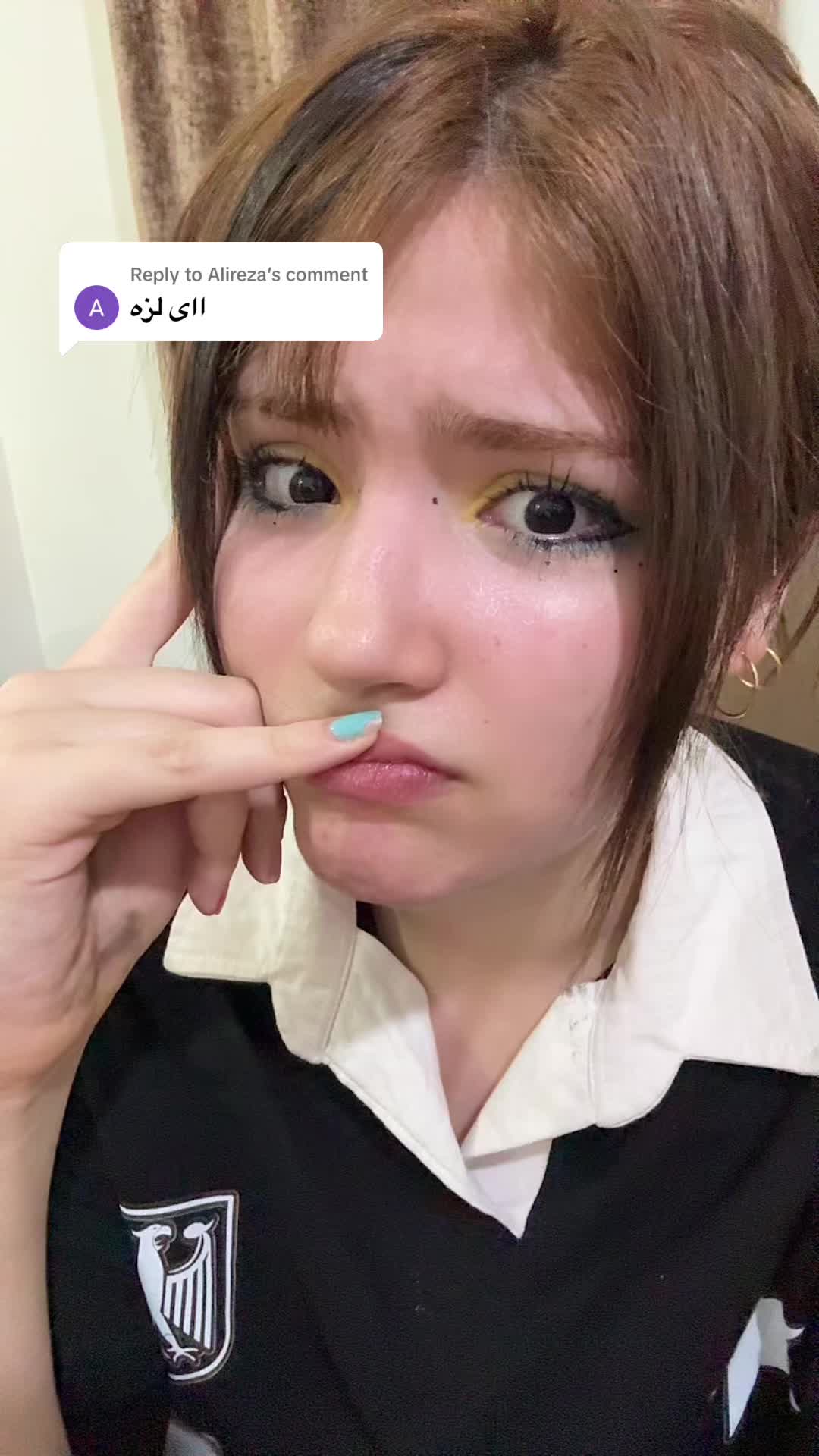 @nia