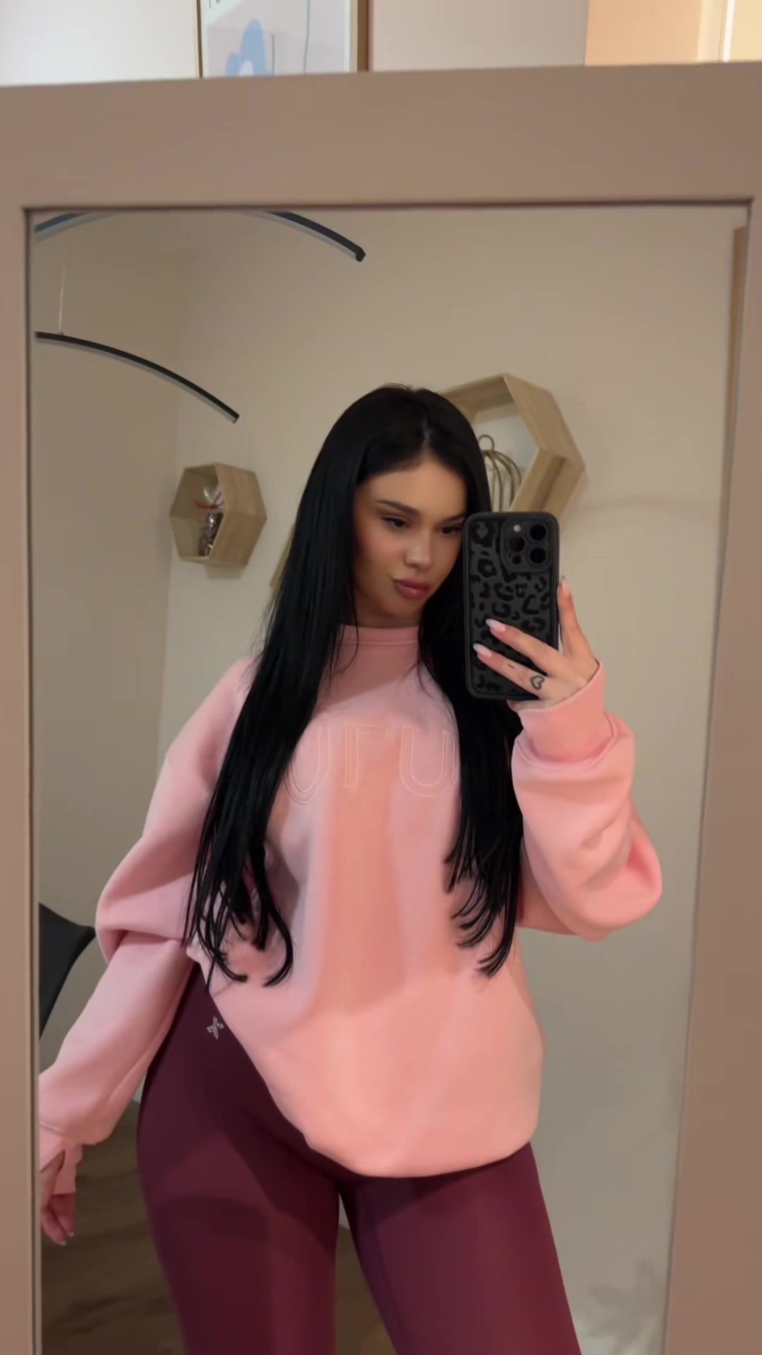 @Elisabeta