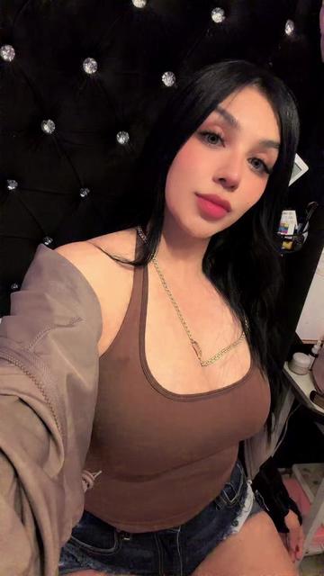 @Angie macias