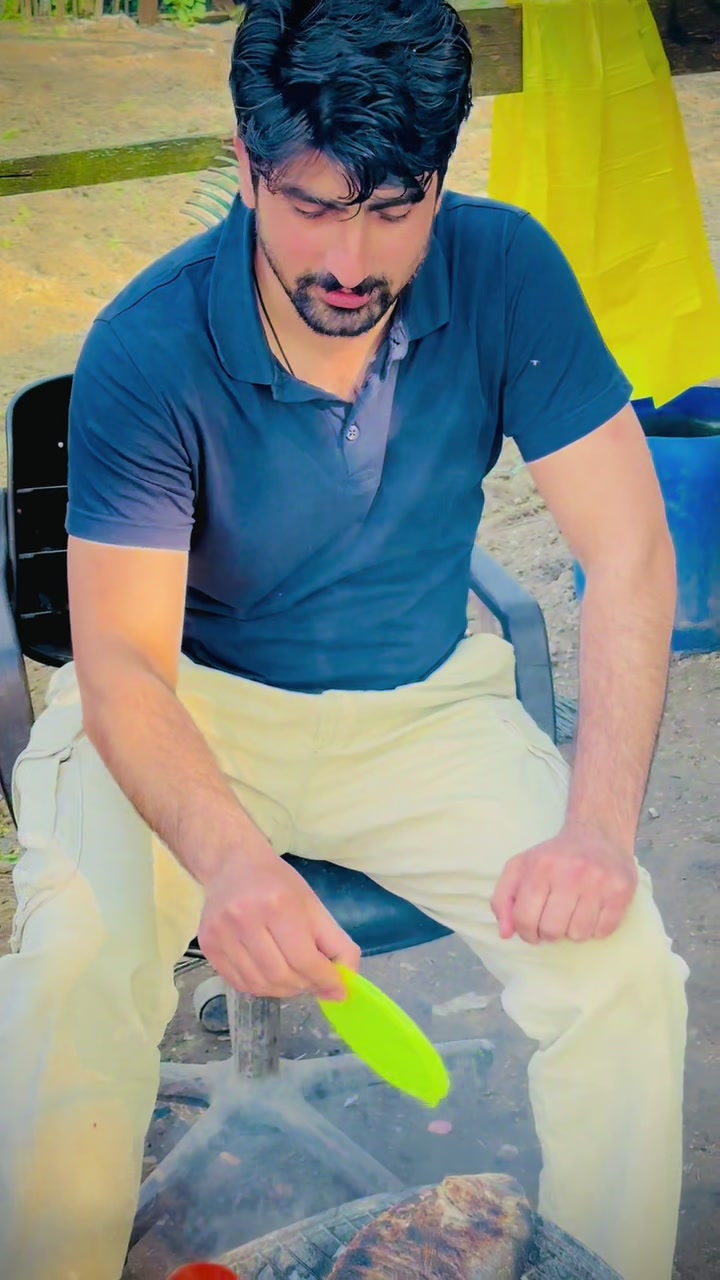 @#Nasirsumblii🇵🇰🇮🇹