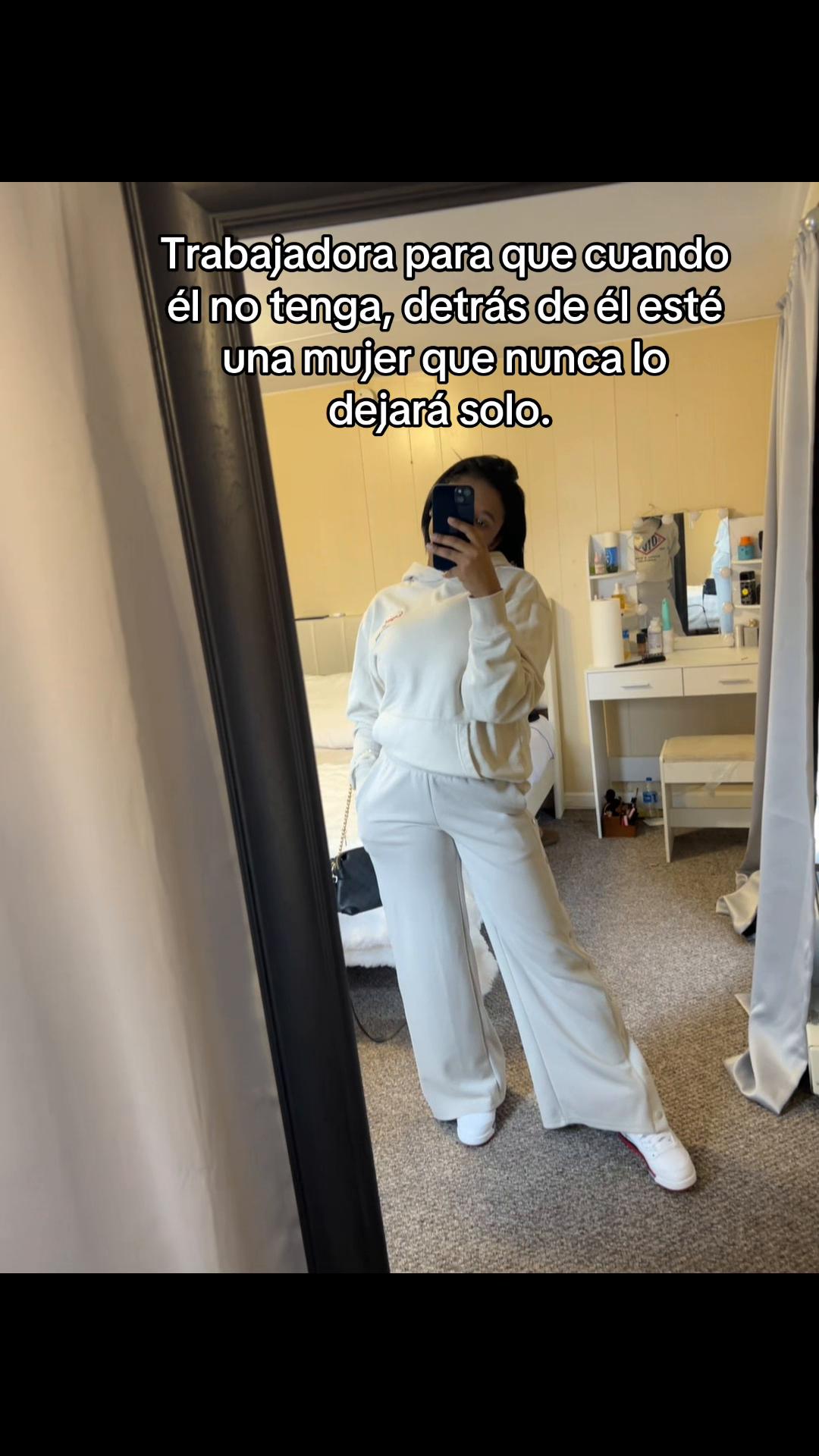 @estefanyog__