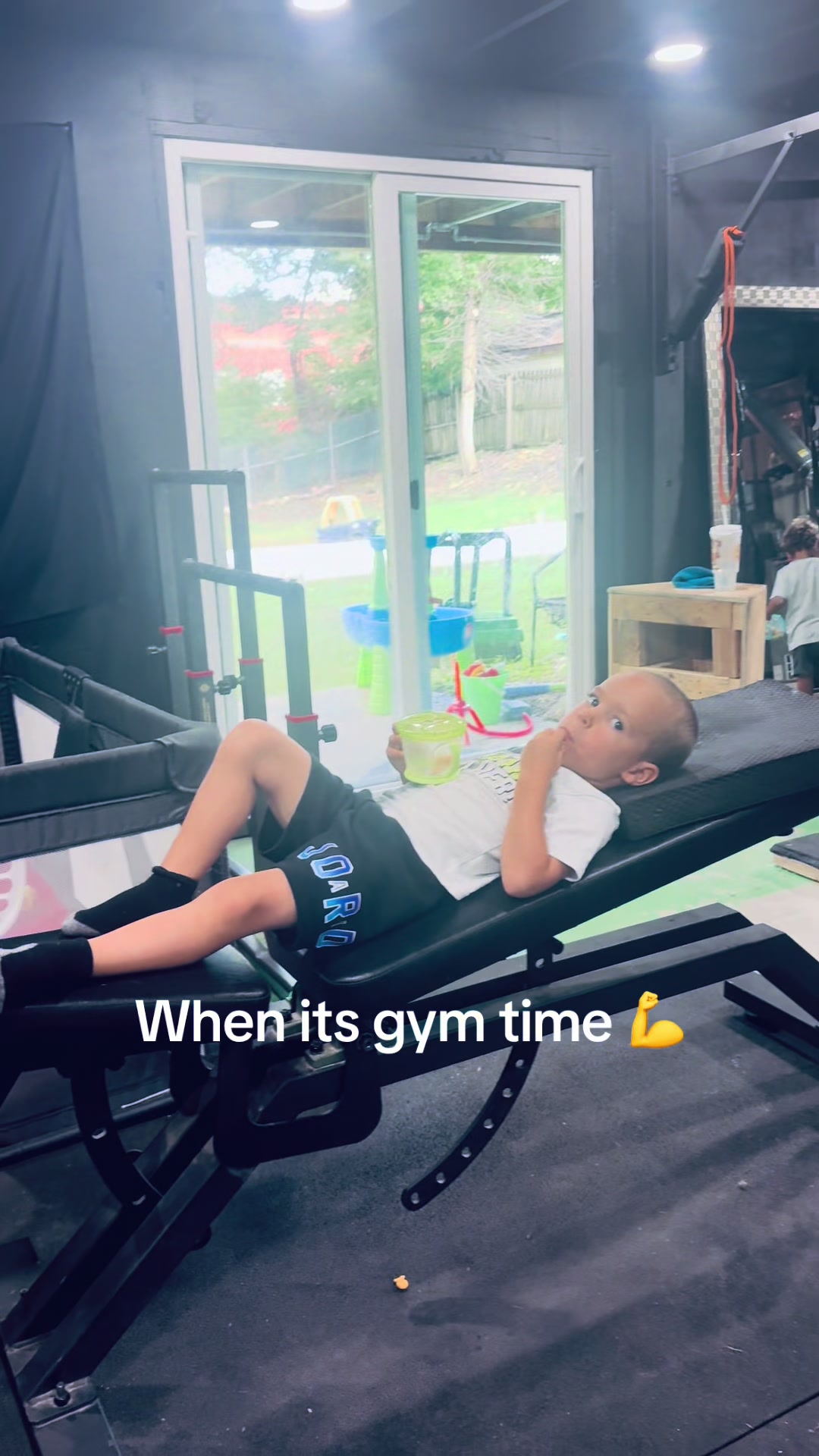 @makenzierae5