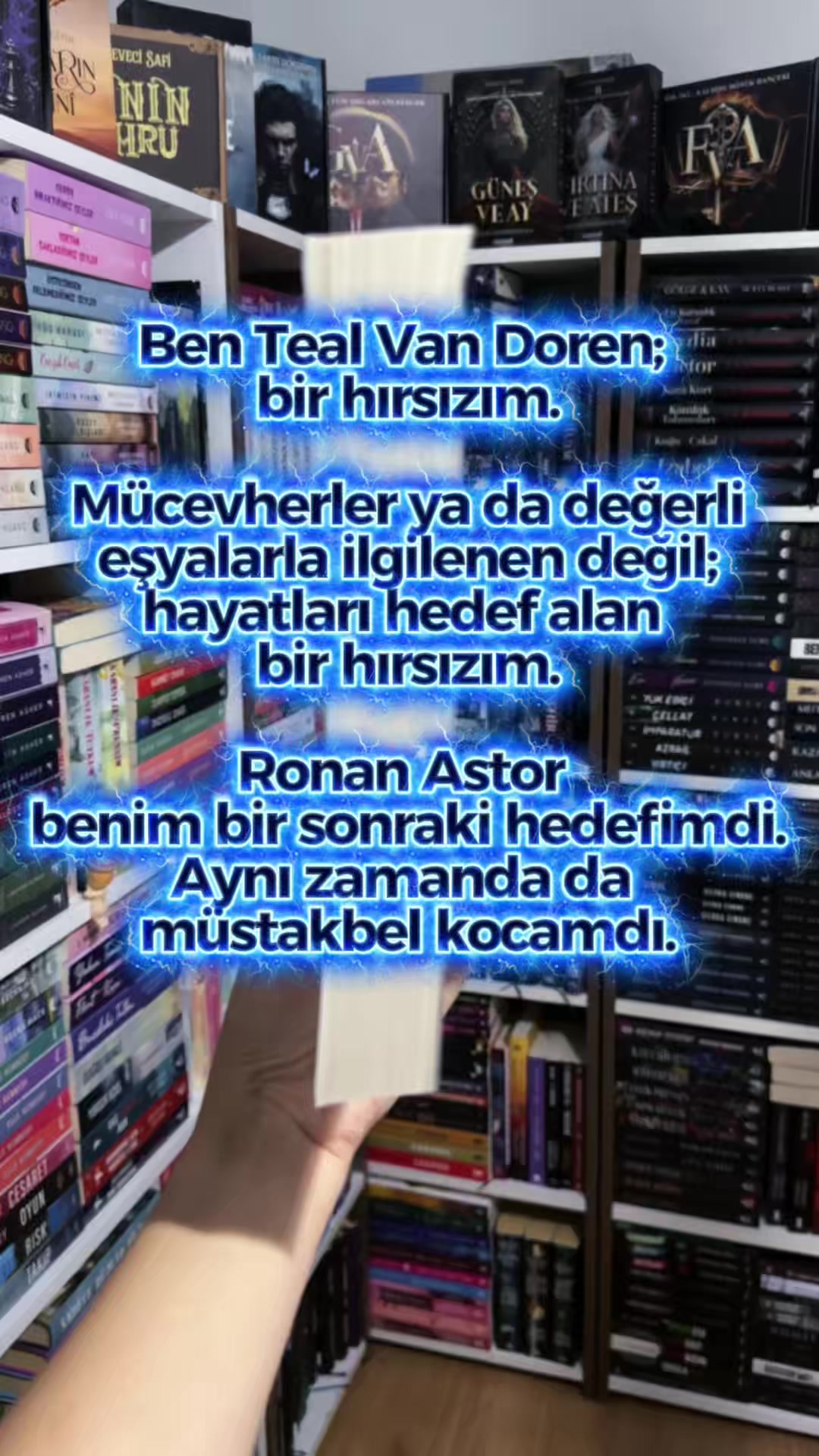 @bittenbyspicybooks