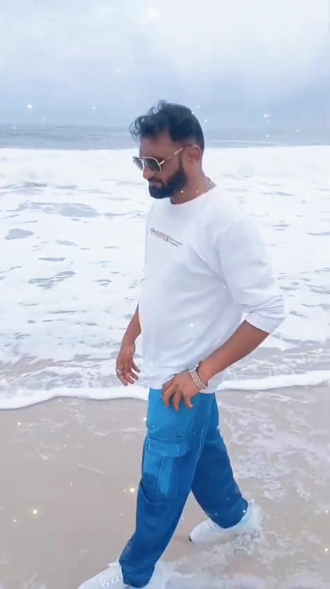 @Dil thi jamnagar 🤟