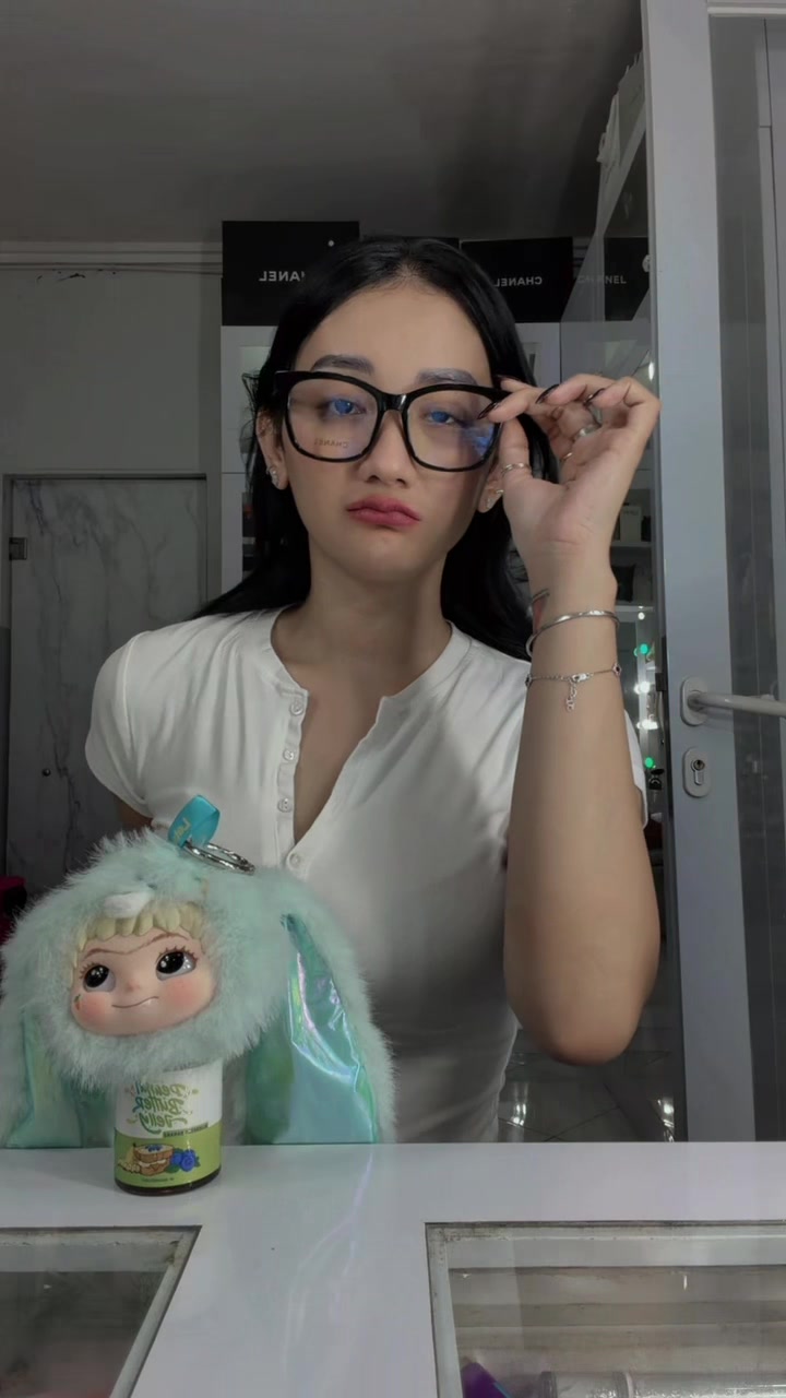 @Noniquennisa