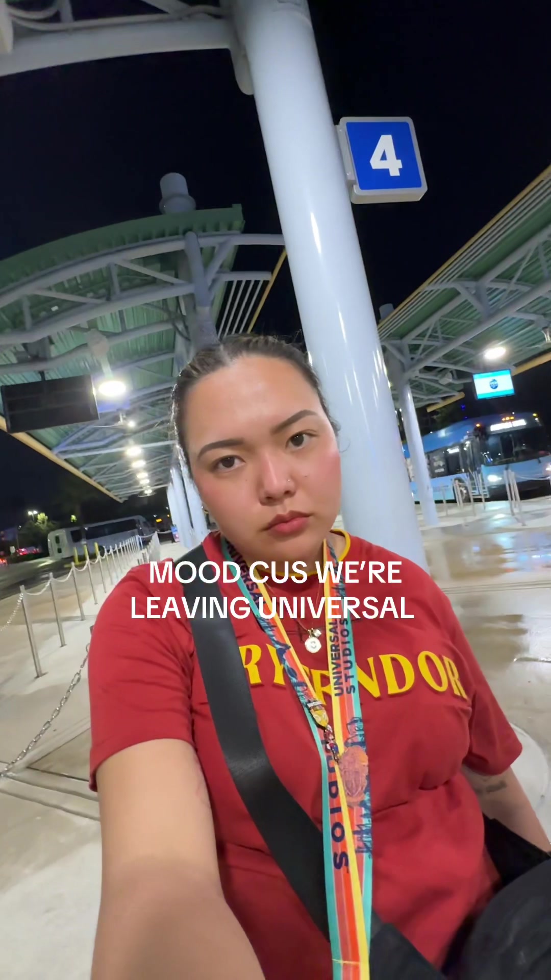 @C L O W E E 🇵🇭