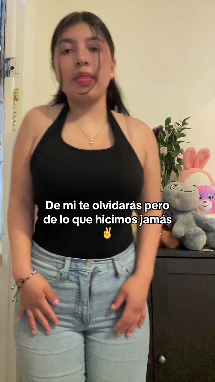 @melanycandoo