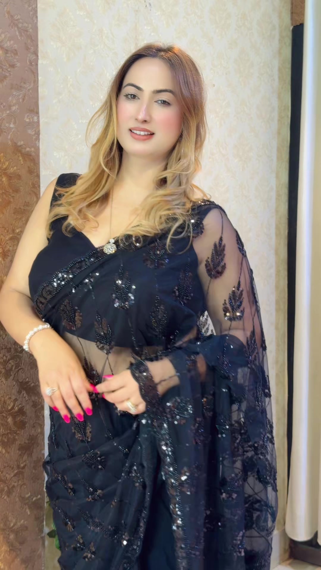 @Pooja’s collections