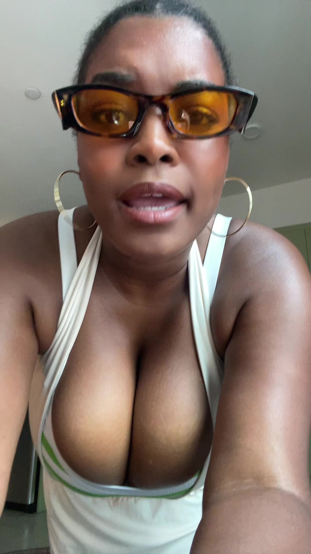 @Tonii